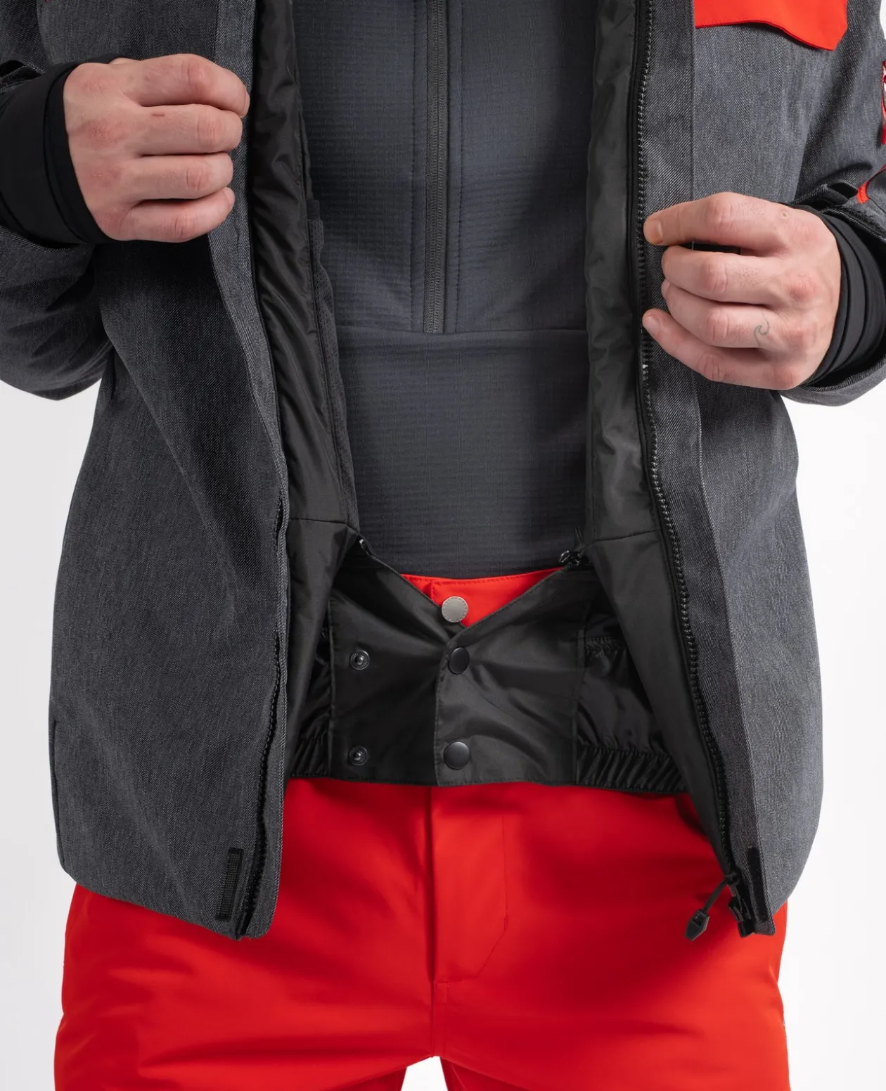 Hot Sun Valley Distors Noir Denim
